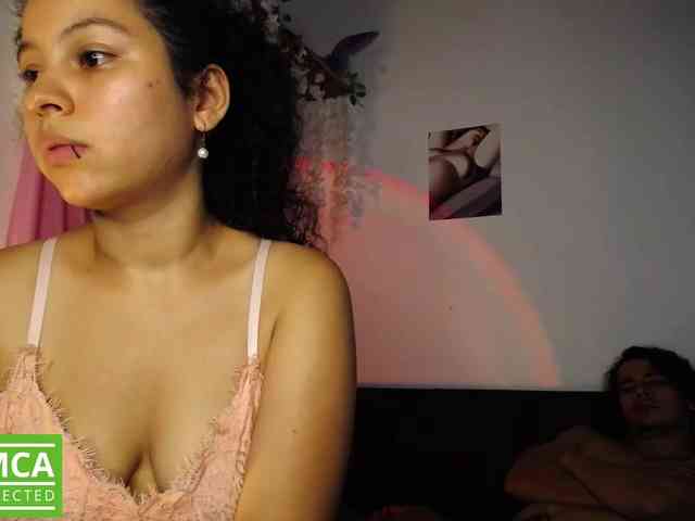 mr-mrscurie webcam