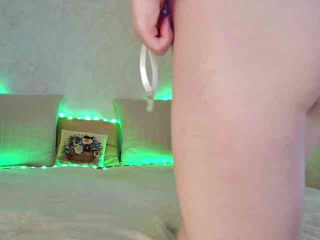 Rosea Live Webcam on BongaCams