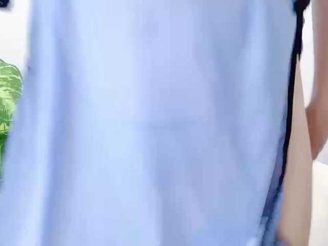 MieChan's BongaCams show and profile