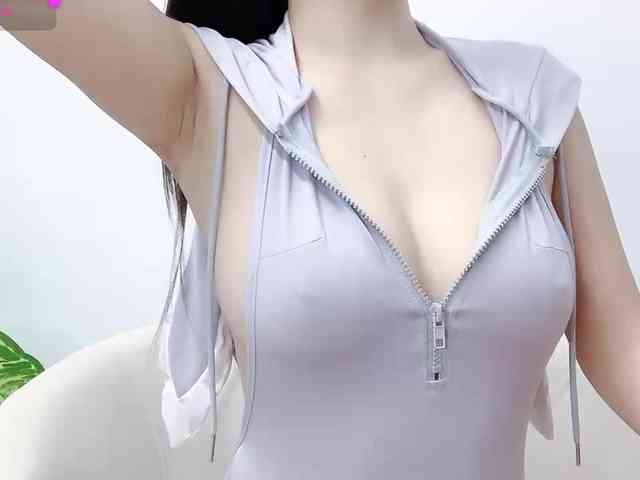 MieChan webcam