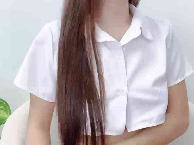 MieChan webcam