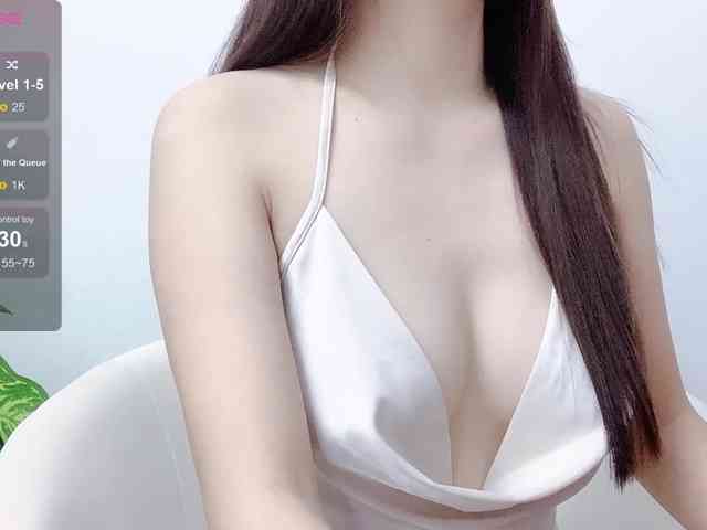 MieChan webcam