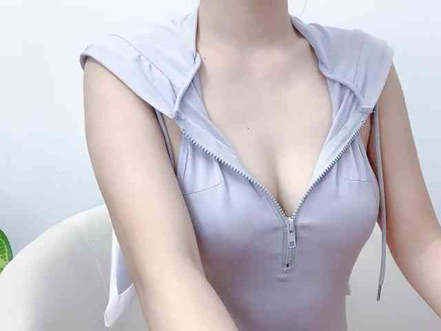 MieChan webcam