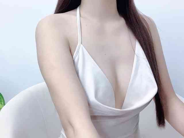 MieChan webcam