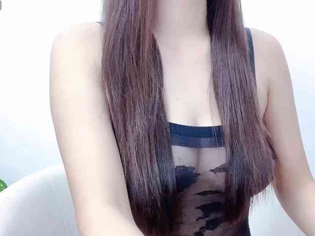 MieChan webcam