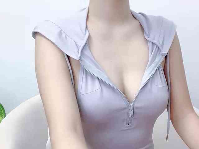 MieChan webcam