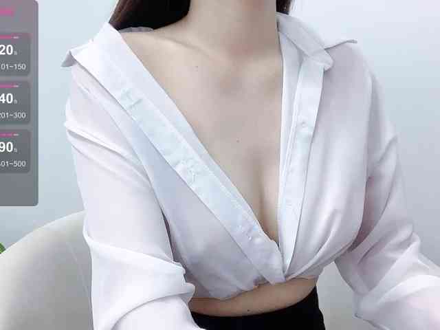 MieChan webcam