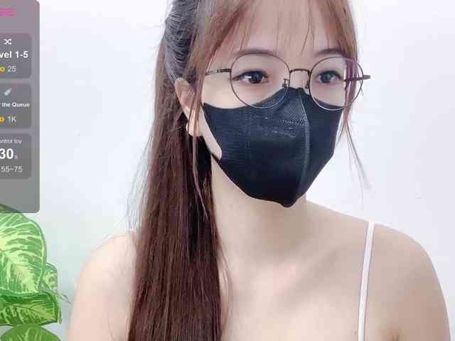 MieChan webcam