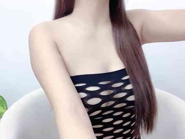 MieChan webcam