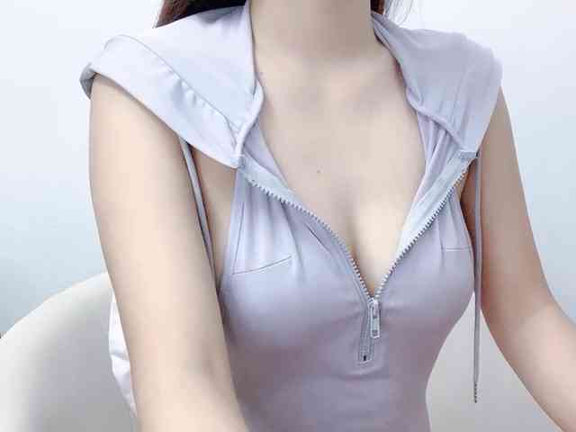MieChan webcam
