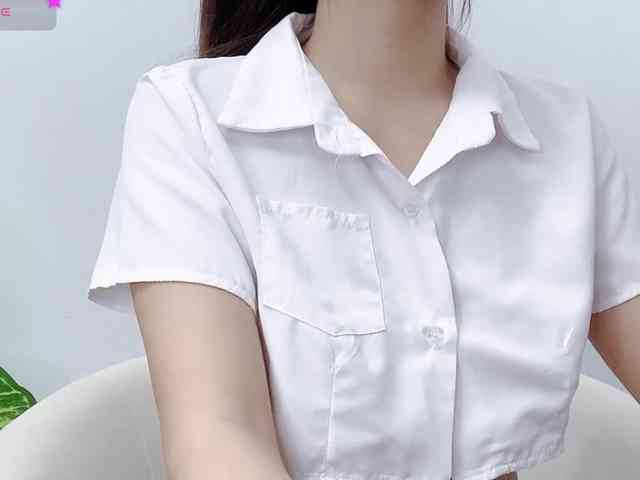 MieChan webcam