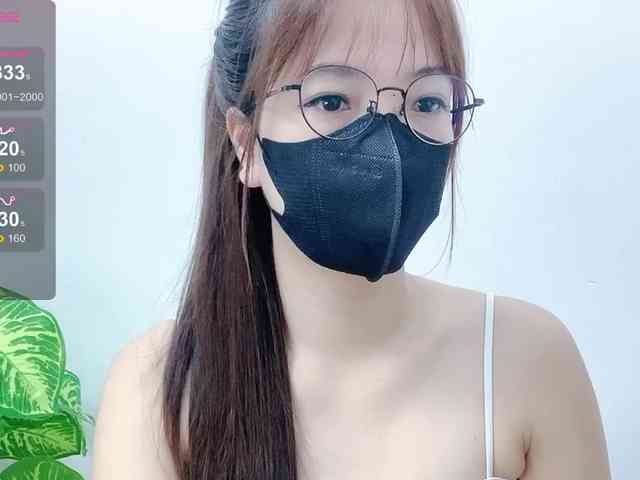MieChan Live Webcam on BongaCams