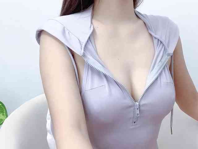MieChan webcam