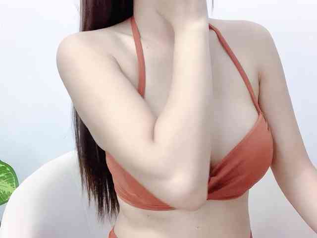 MieChan webcam