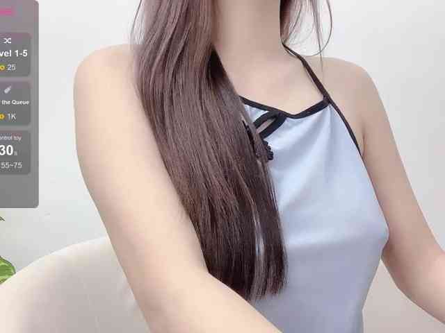 MieChan webcam
