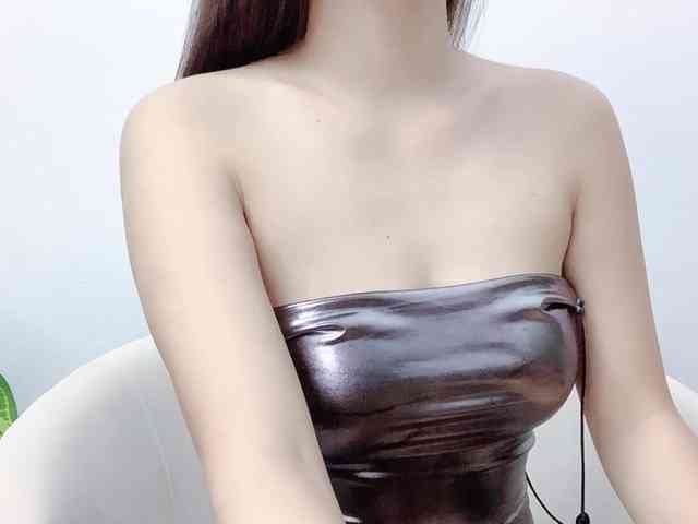 MieChan webcam