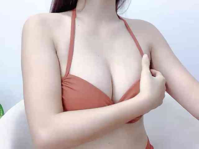MieChan webcam