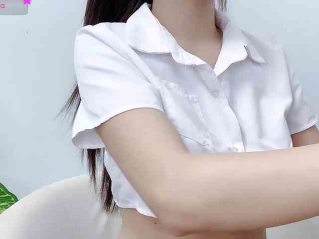 MieChan webcam