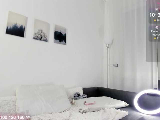 yourelizzi's BongaCams show and profile