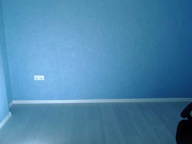 FalconFamily's BongaCams show and profile