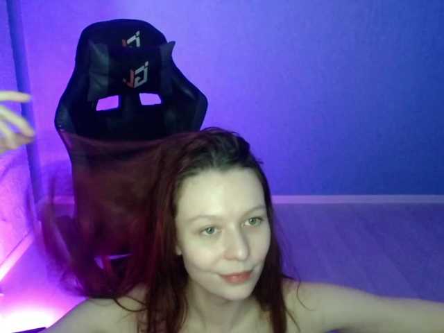 FalconFamily's BongaCams show and profile