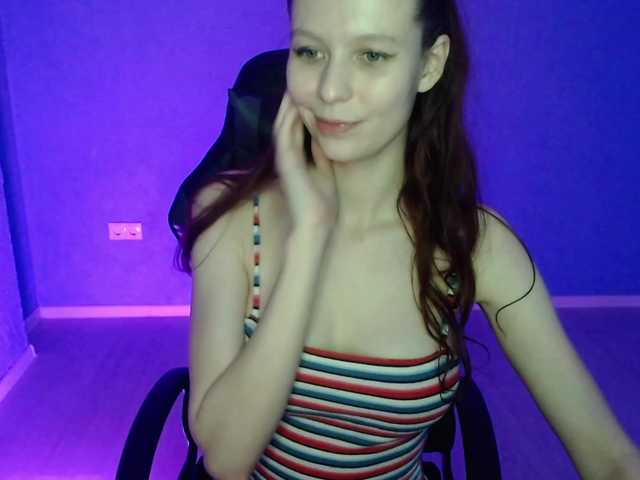 FalconFamily's BongaCams show and profile