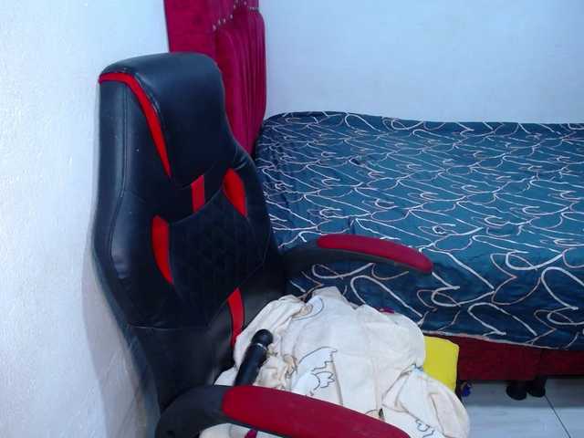 LOLYTABIGBOOBS's BongaCams show and profile