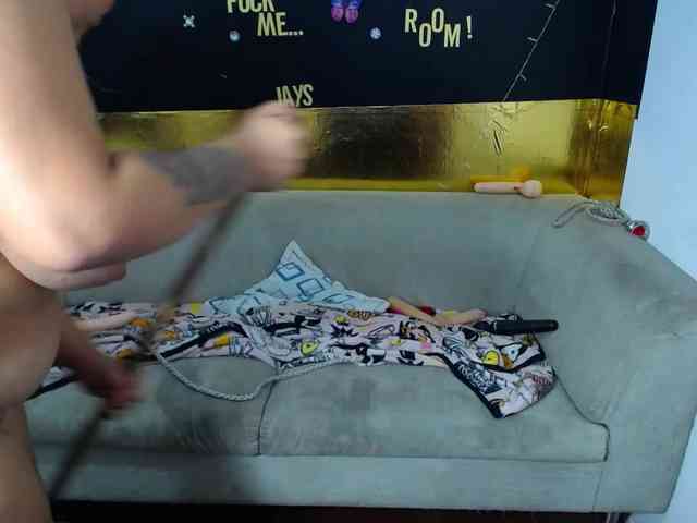 LOLYTABIGBOOBS webcam