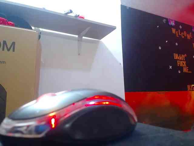 LOLYTABIGBOOBS webcam