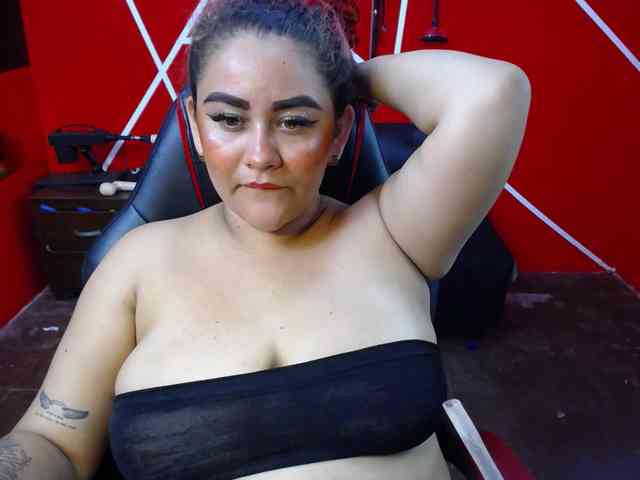 LOLYTABIGBOOBS LOLYTABIGBOOBS