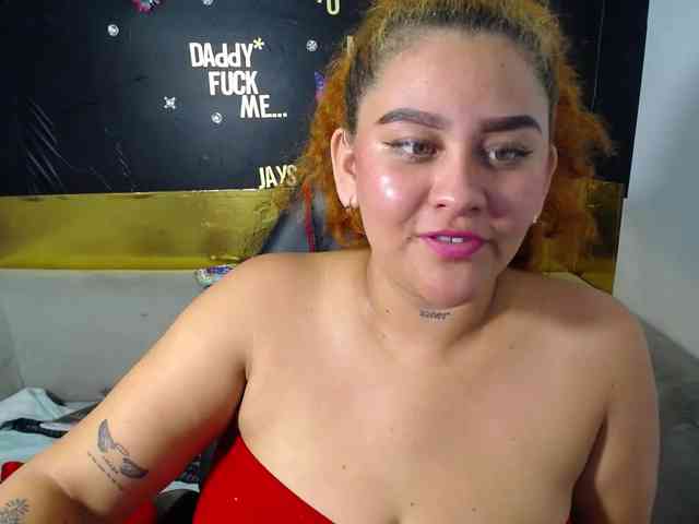 LOLYTABIGBOOBS webcam