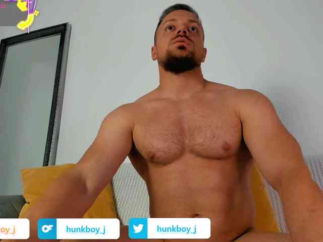 musclehunkboy