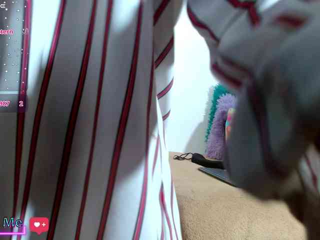 KIDDEVAA666999 webcam