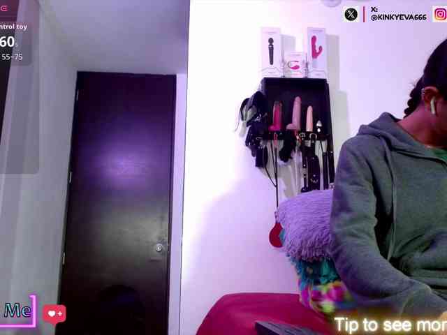 KIDDEVAA666999 webcam