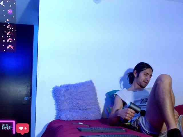 KIDDEVAA666999 webcam