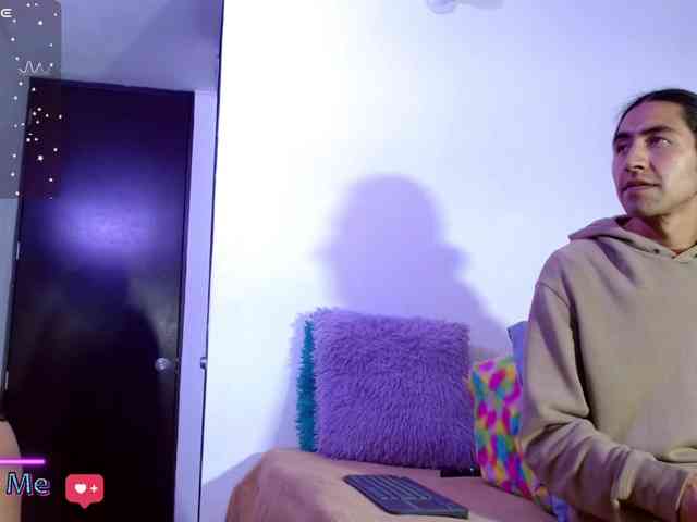 KIDDEVAA666999 webcam