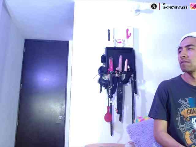 KIDDEVAA666999 webcam