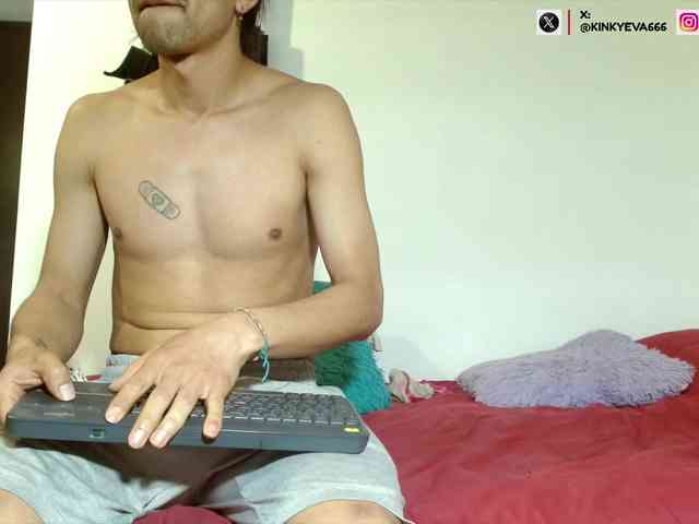 KIDDEVAA666999 webcam