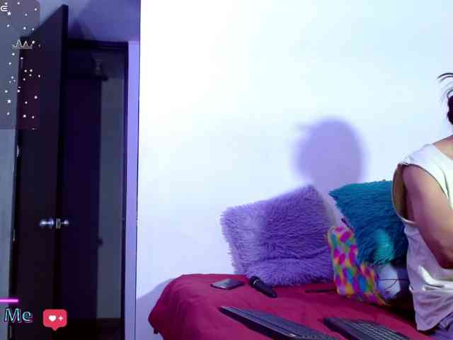 KIDDEVAA666999 webcam