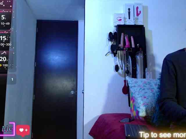 KIDDEVAA666999 webcam