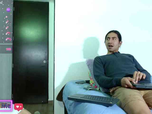 KIDDEVAA666999 webcam