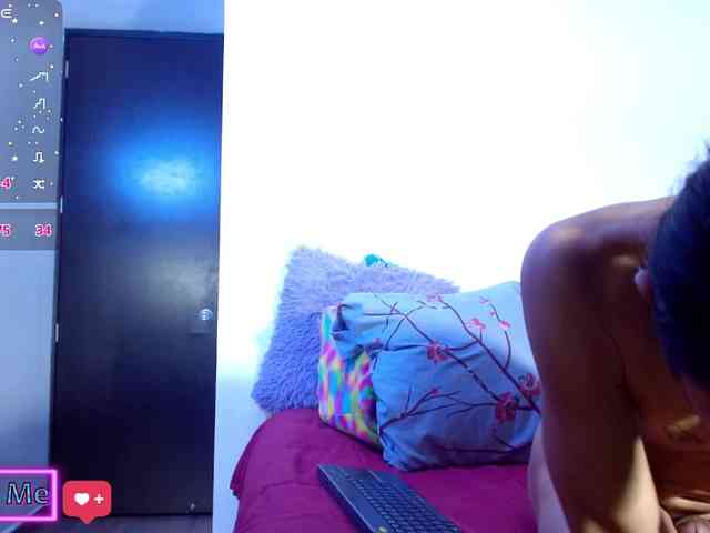 KIDDEVAA666999 webcam