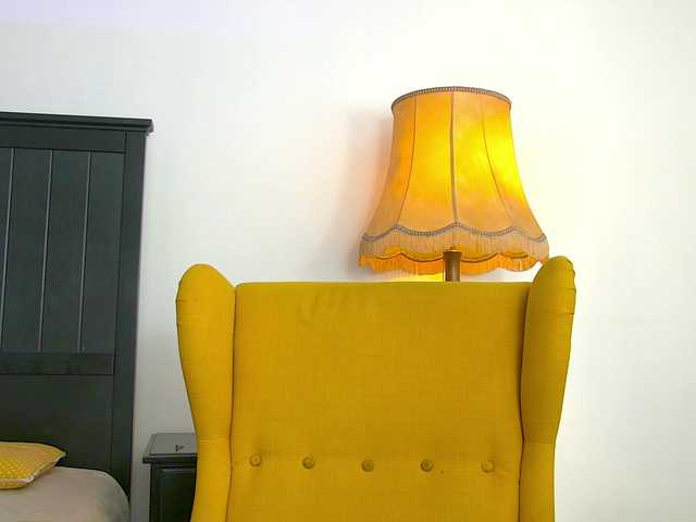 Yanira-Muslim's BongaCams show and profile