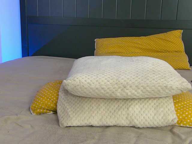 Yanira-Muslim from BongaCams is Freechat