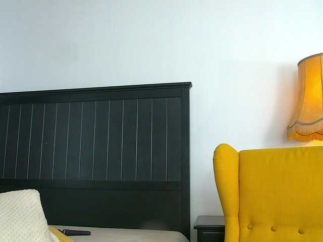 Yanira-Muslim's BongaCams show and profile