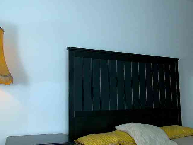 Yanira-Muslim webcam