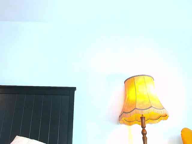 Yanira-Muslim webcam
