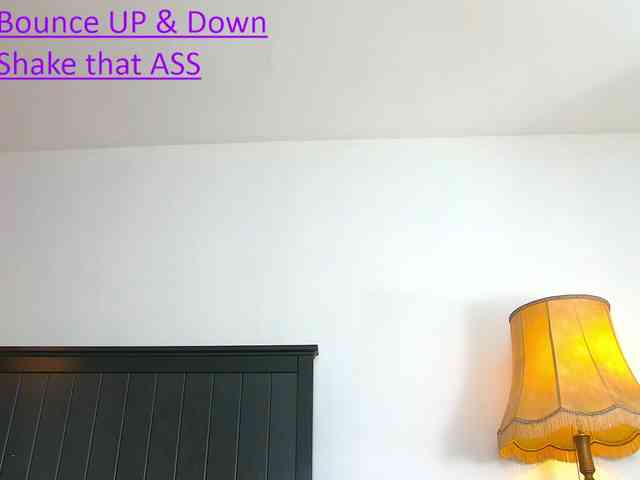 Yanira-Muslim webcam