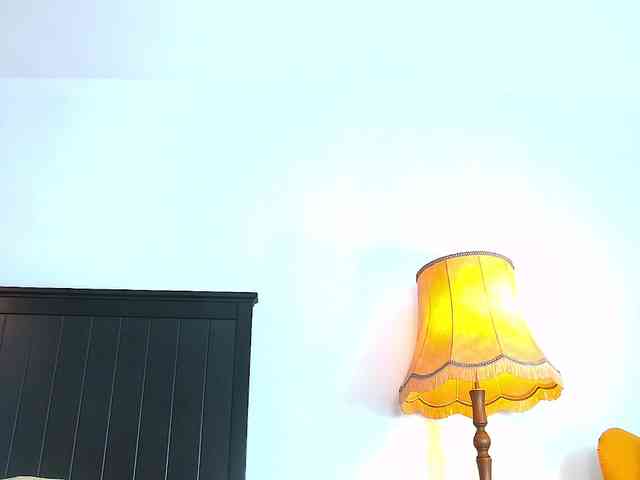 Yanira-Muslim webcam