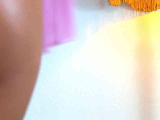 Yanira-Muslim webcam